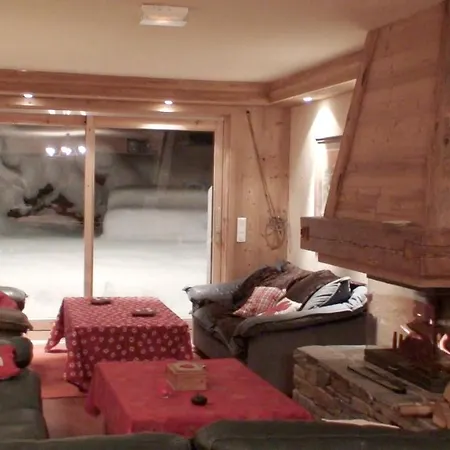 Chalet Du Lerot シャレー *