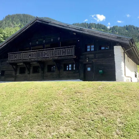 Chalet Du Lerot * メジェーヴ